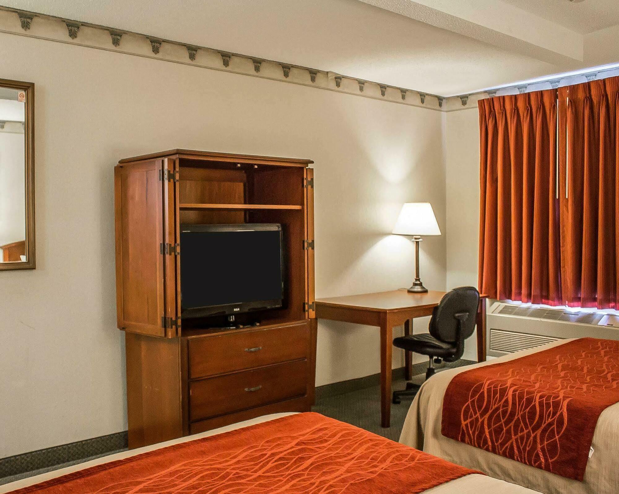 Comfort Inn Splash Harbor Bellville Ngoại thất bức ảnh